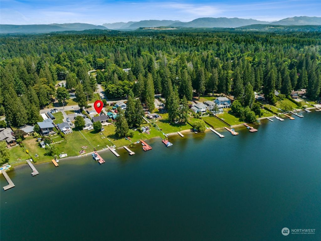 Photo of 31015 E Lake Morton Drive SE, Kent, WA 98042 (MLS # 2131256)