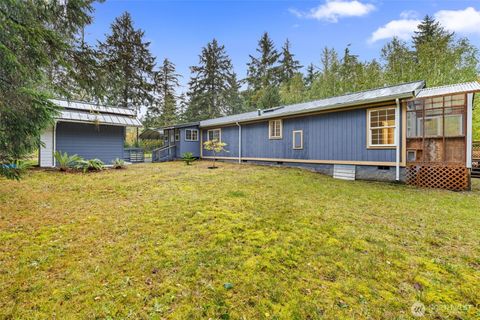 Photo of 35952 Stackpole Road, Ocean Park, WA 98640 (MLS # 2448937) Photo of 35952 Stackpole Road, Ocean Park, WA 98640 (MLS # 2448937)