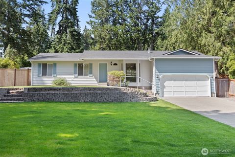 Photo of 211 138th Place SE, Everett, WA 98208 (MLS # 2387242)
