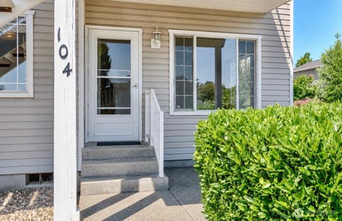 Photo of 725 Judson Street #104, Lynden, WA 98264 (MLS # 2552171)