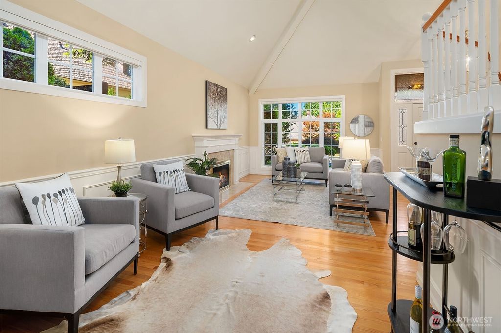 Photo of 5834 NW Lac Leman Drive, Issaquah, WA 98027 (MLS # 2409263)