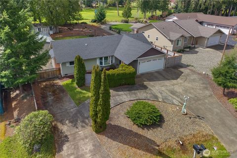 Photo of 831 E Saint Andrews Drive, Shelton, WA 98584 (MLS # 2502816)