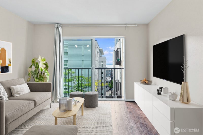 323 Queen Anne Avenue N 510