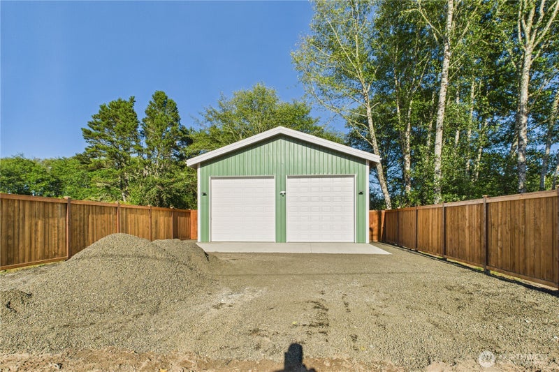 1022 E Delilah Rose Lane