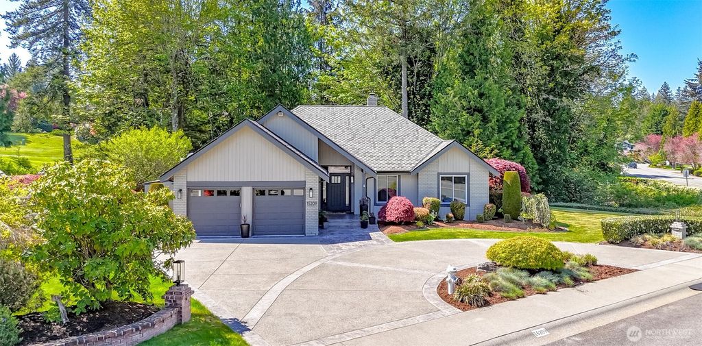 Photo of 15209 SE Fairwood Boulevard, Renton, WA 98058 (MLS # 2362939)