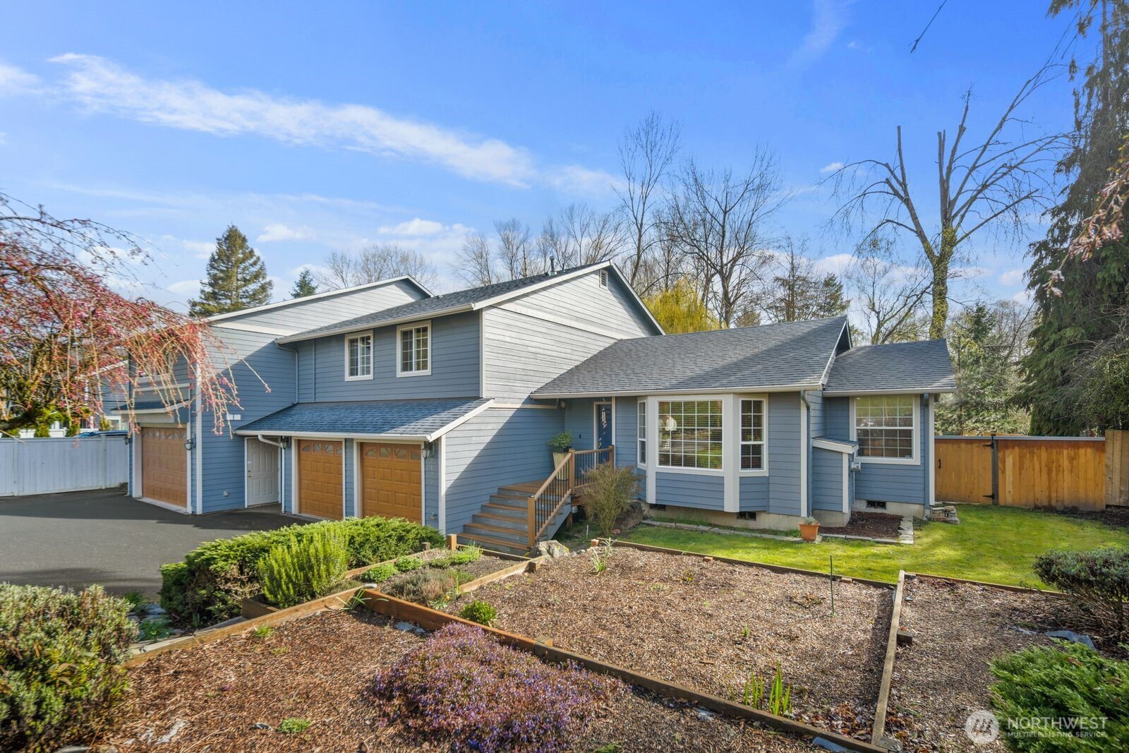 2120 Jones Avenue NE