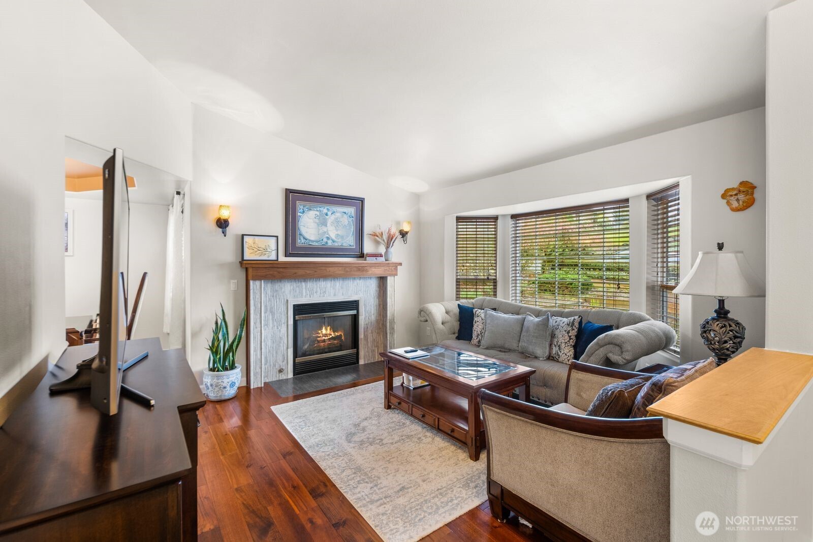 2120 Jones Avenue NE