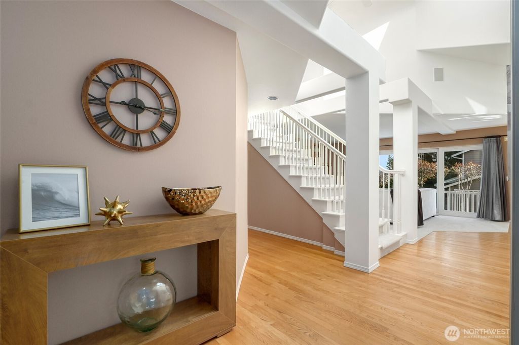 Photo of 15920 NE 51st St St, Redmond, WA 98052 (MLS # 2490372)