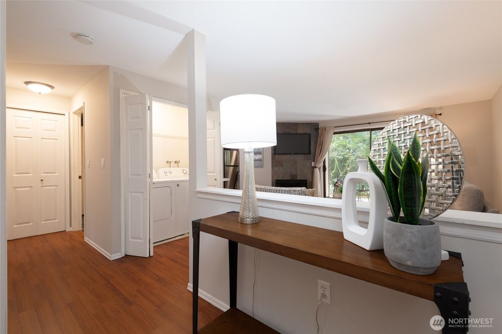 Photo of 12221 100th Avenue NE #B101, Kirkland, WA 98034 (MLS # 2436952)