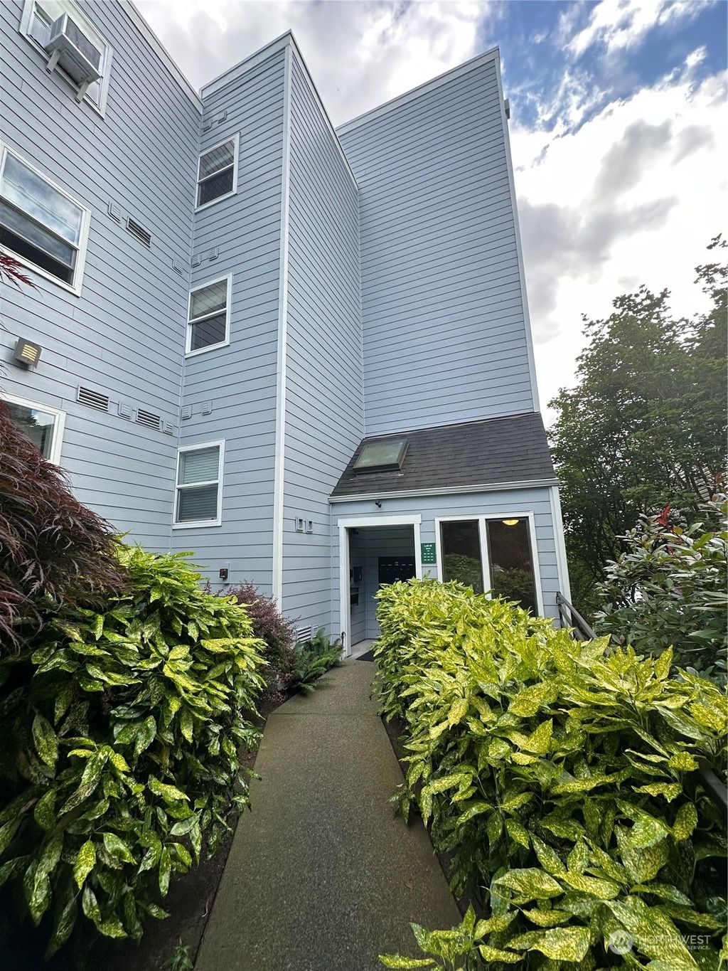 Photo of 6547 42nd Avenue SW #203, Seattle, WA 98136 (MLS # 2250238)