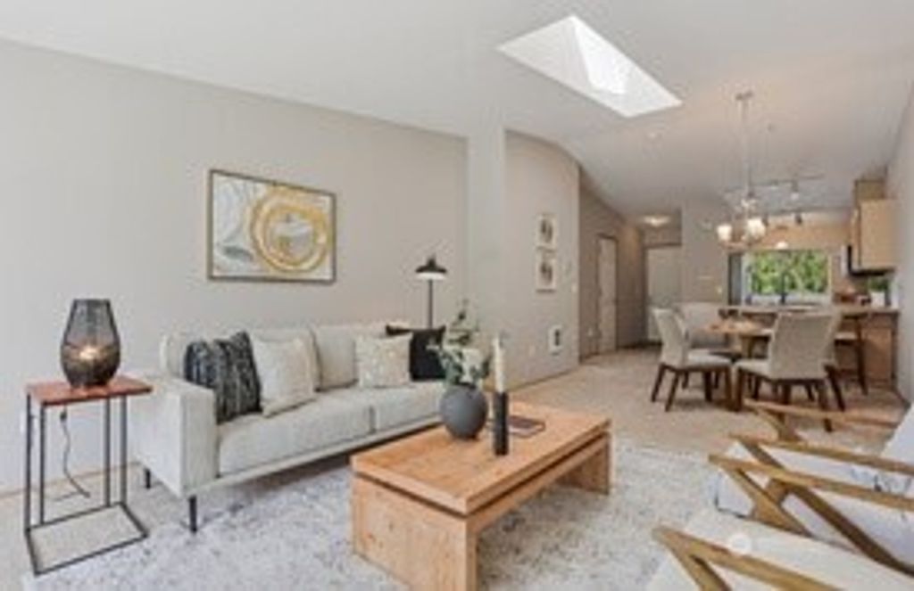 Photo of 12323 NE 97th Street #Q, Kirkland, WA 98033 (MLS # 2503892)