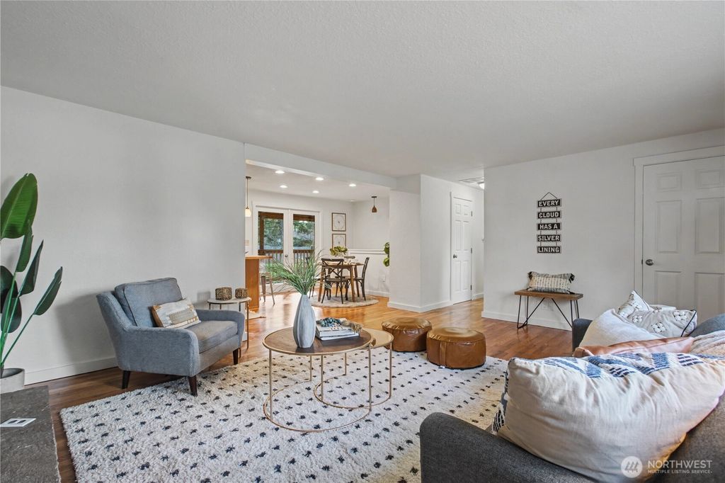 Photo of 4520 Victory Place SW, Port Orchard, WA 98367 (MLS # 2482774)