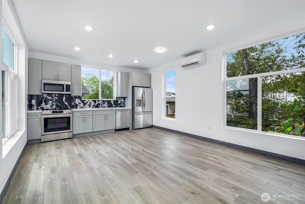 Photo of 8612 42nd Avenue S #C, Seattle, WA 98118 (MLS # 2477366)