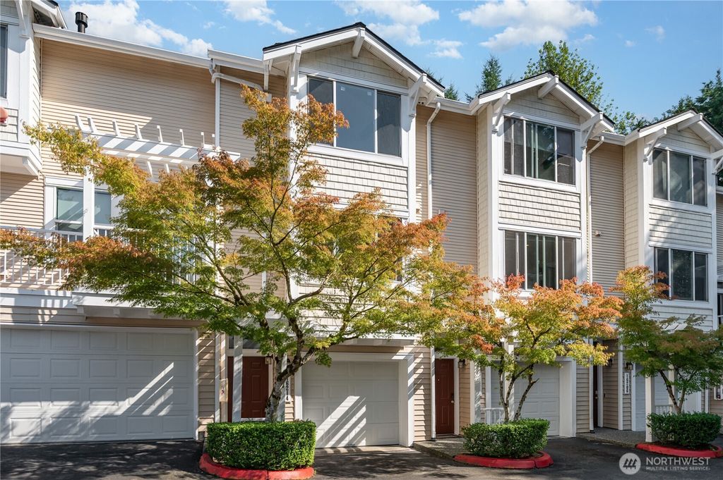 Photo of 16214 118th Lane NE, Bothell, WA 98011 (MLS # 2421605)