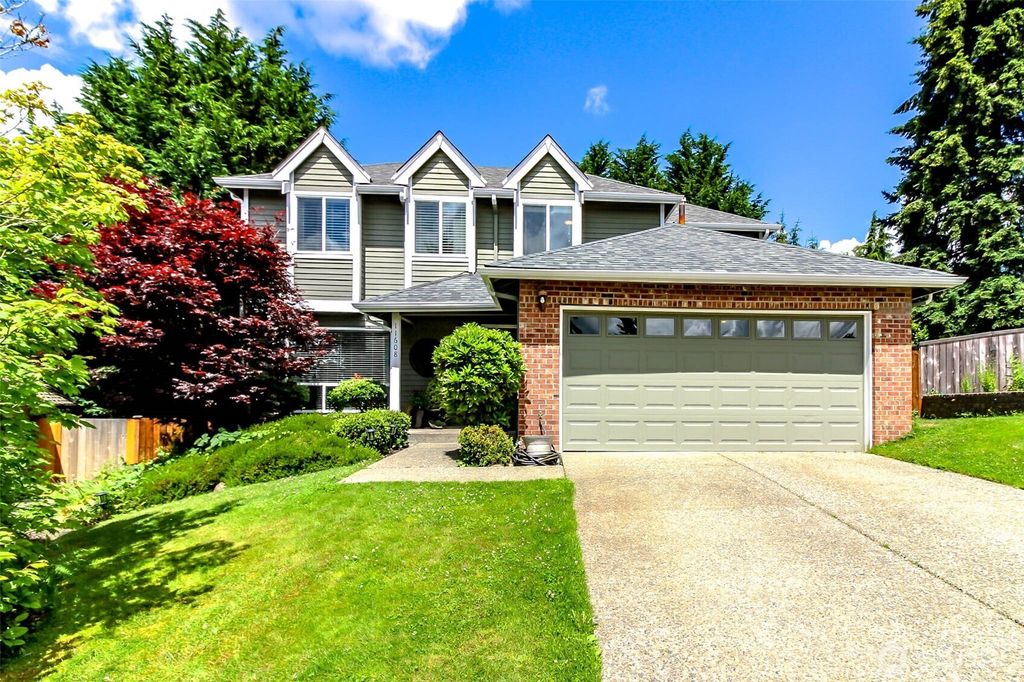 Photo of 11608 SE 228th Place, Kent, WA 98031 (MLS # 2384905)