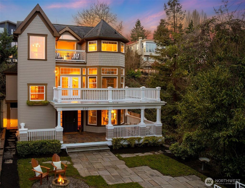 Photo of 337 25th Avenue E, Seattle, WA 98112 (MLS # 2482000)