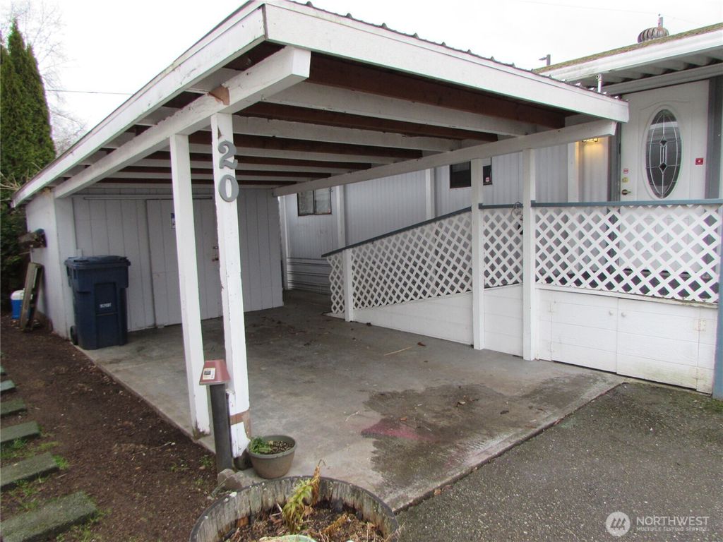 Photo of 4000 76th Street NE #20, Marysville, WA 98270 (MLS # 2334832)