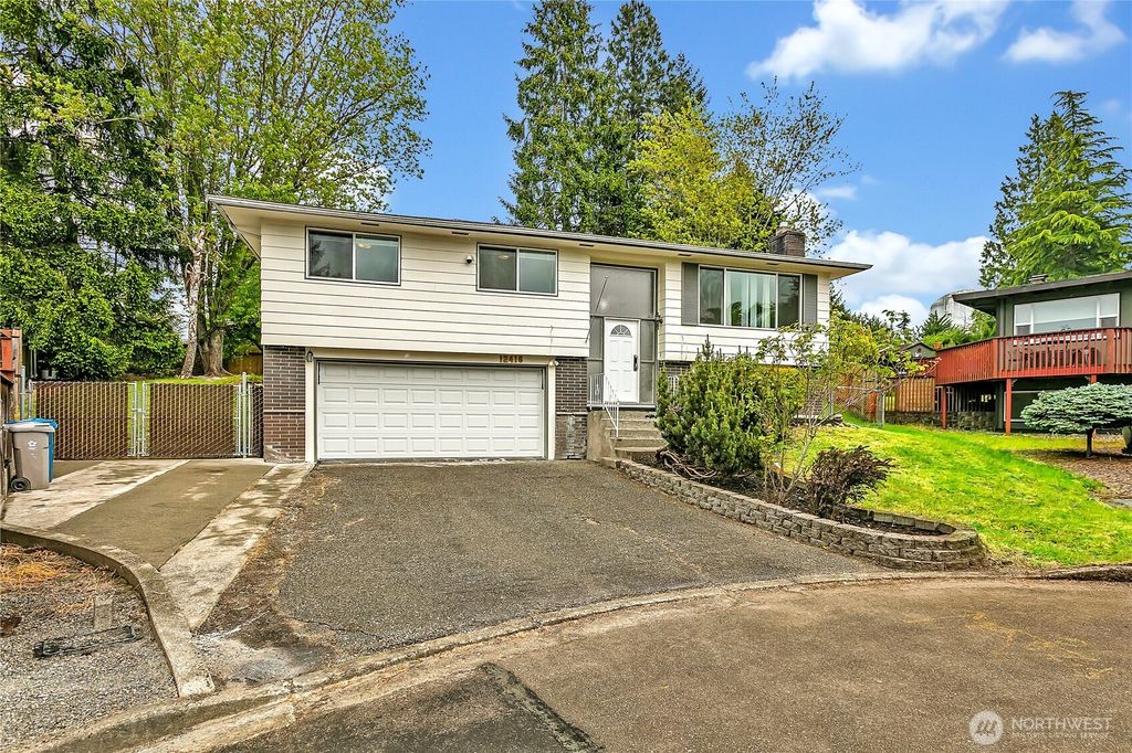 Photo of 12416 SE 210th Street, Kent, WA 98031 (MLS # 2373480)