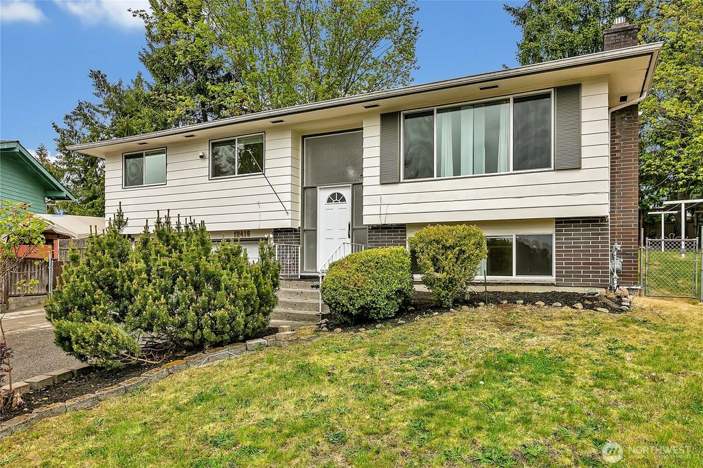 Photo of 12416 SE 210th Street, Kent, WA 98031 (MLS # 2373480)