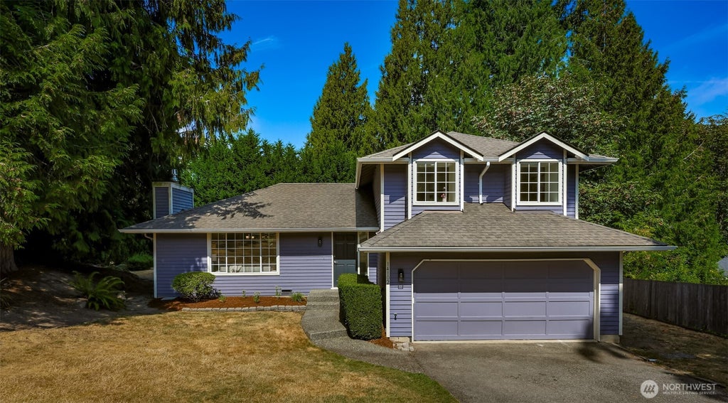 Photo of 14102 NE 86th Court, Redmond, WA 98052 (MLS # 2574974)