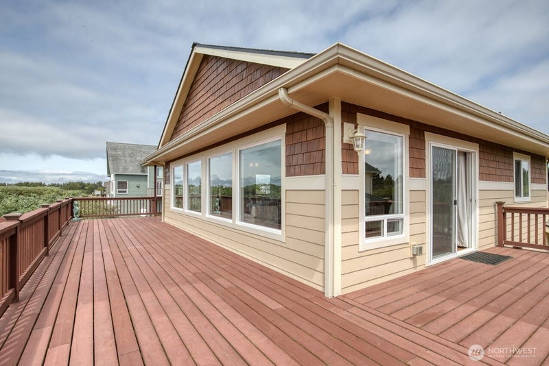 507 Sand Dune Avenue SW