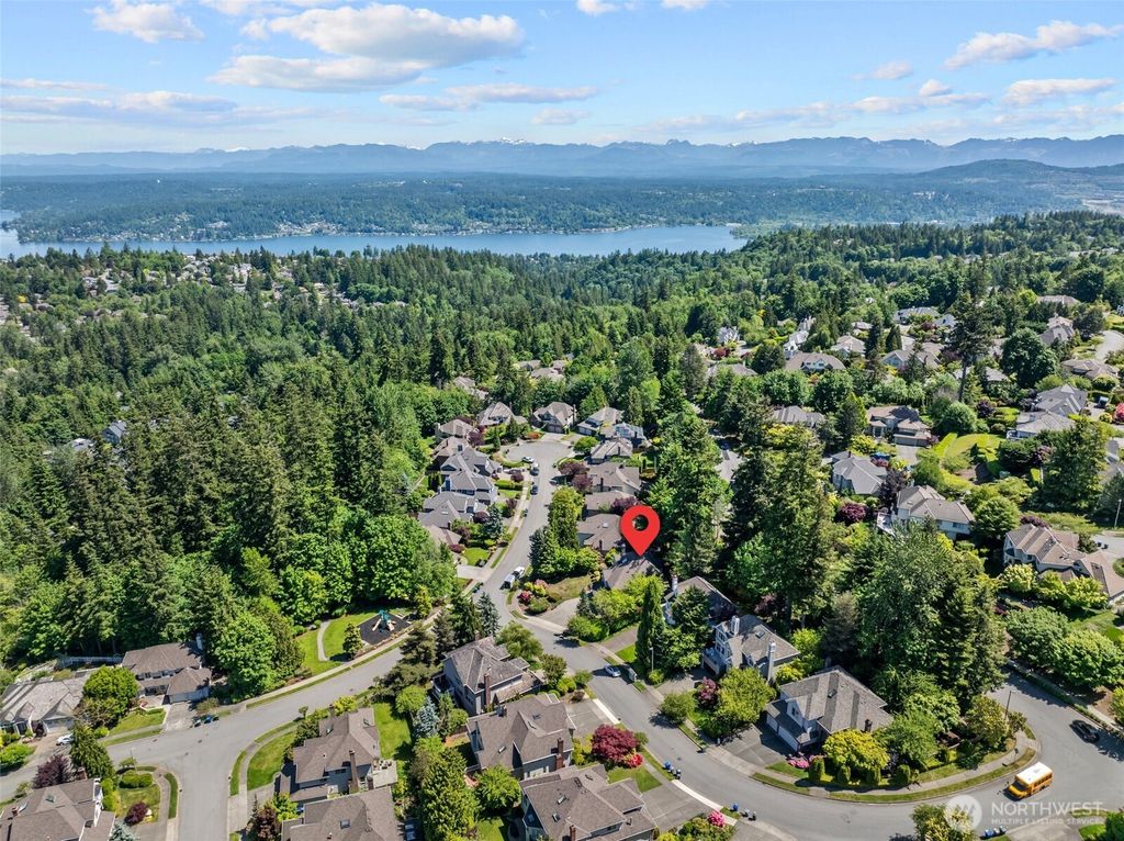 Photo of 5628 168th Avenue SE, Bellevue, WA 98006 (MLS # 2385529)
