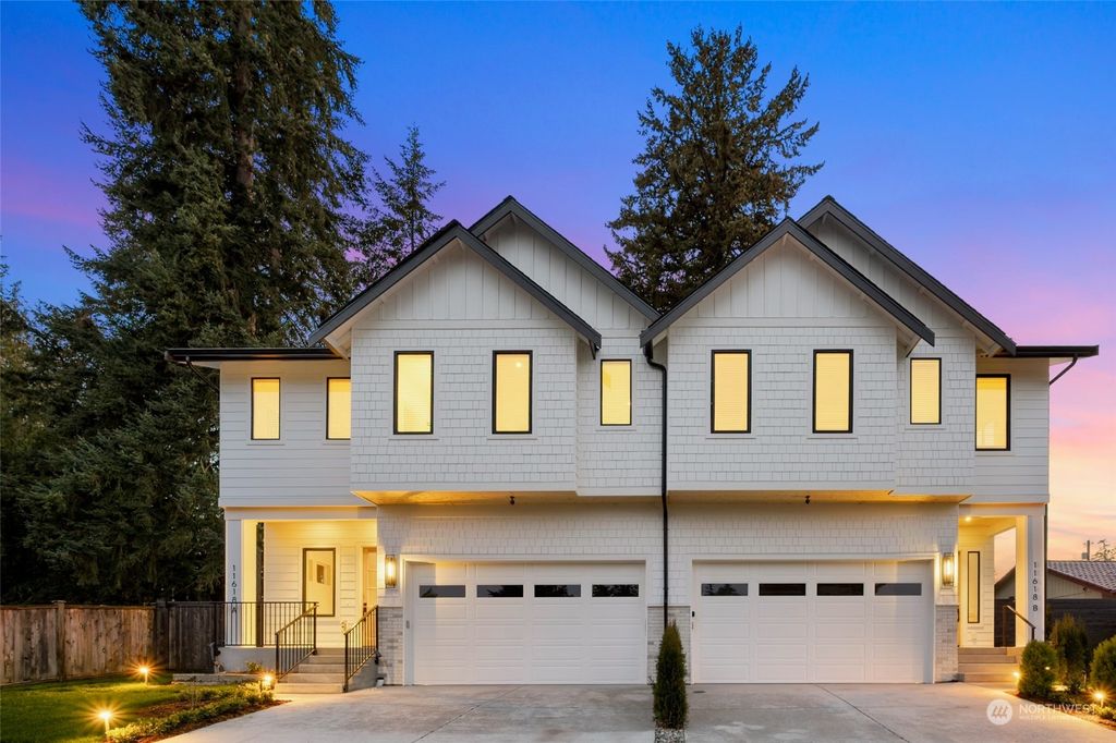 Photo of 11618 SE 35th Avenue #A, Everett, WA 98208 (MLS # 2204929)