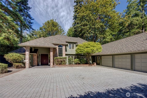 Photo of 8140 Evergreen Lane, Mercer Island, WA 98040 (MLS # 2579580)