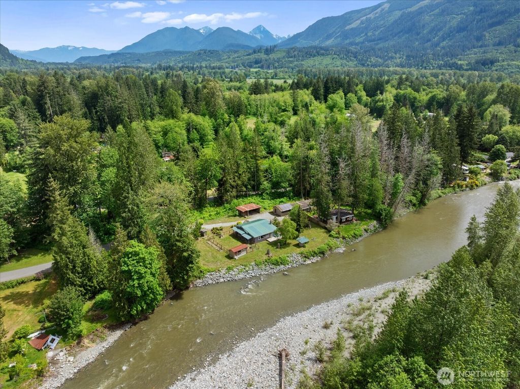 Photo of 30722 223rd Avenue NE, Arlington, WA 98223 (MLS # 2527750)