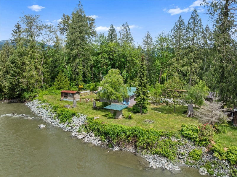 30722 223rd Avenue NE