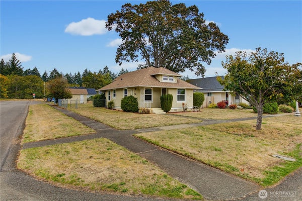 511 LOUVIERS AVE, DUPONT, WA 98327 - Image 6dec3654fdfedb65b7de48c44f59f25f/103290466
