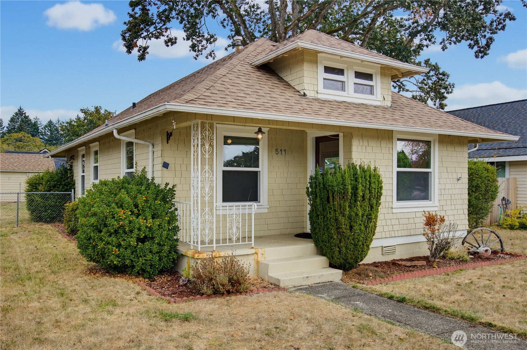 511 Louviers Avenue