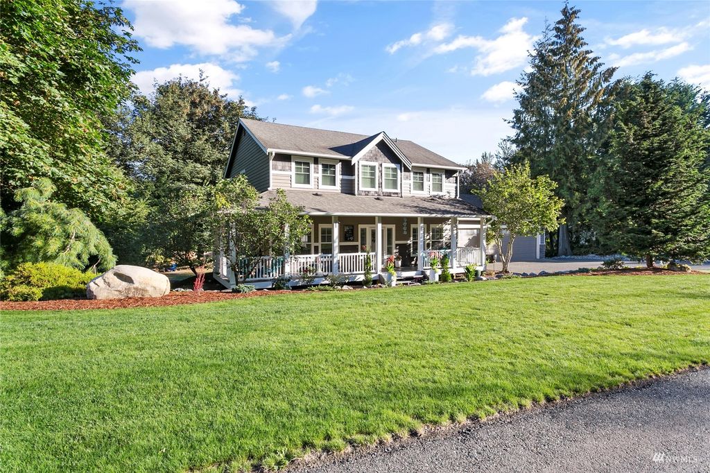 Photo of 12429 80th Street SE, Snohomish, WA 98290 (MLS # 1991077)