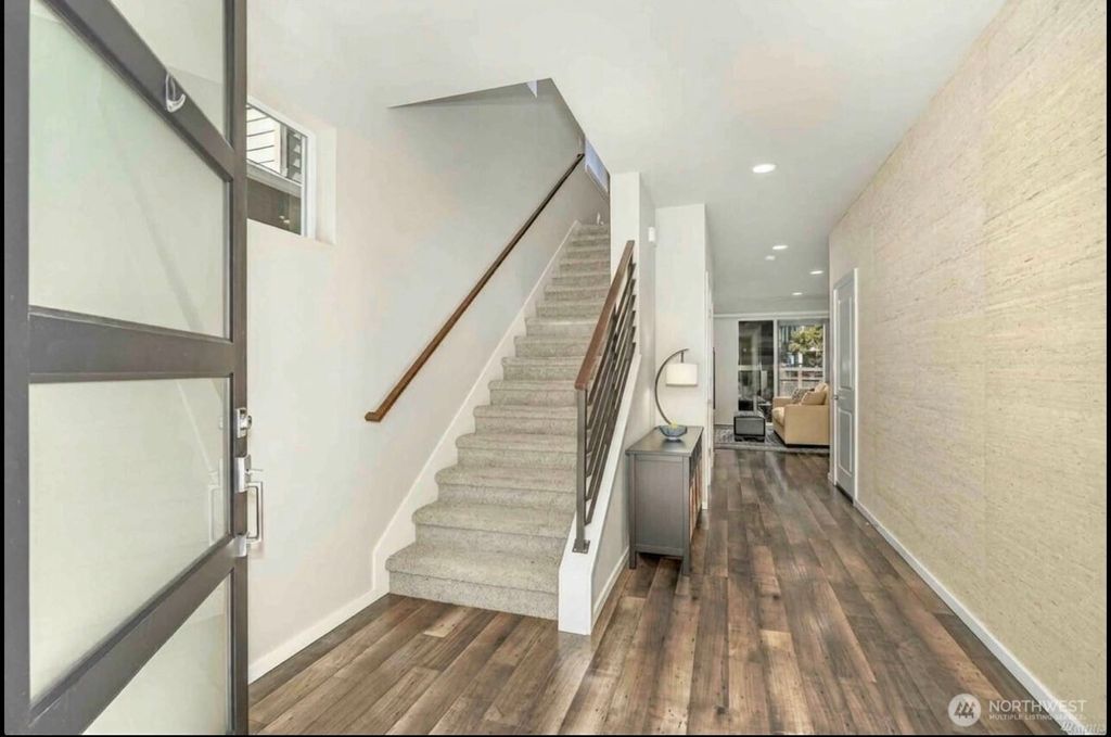 Photo of 2621 123rd Place SE, Everett, WA 98208 (MLS # 2493520)