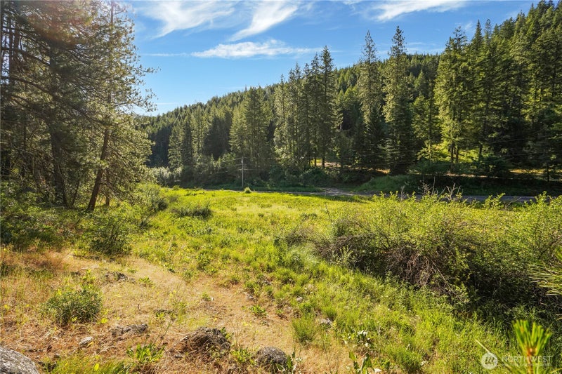 0 US Hwy 97