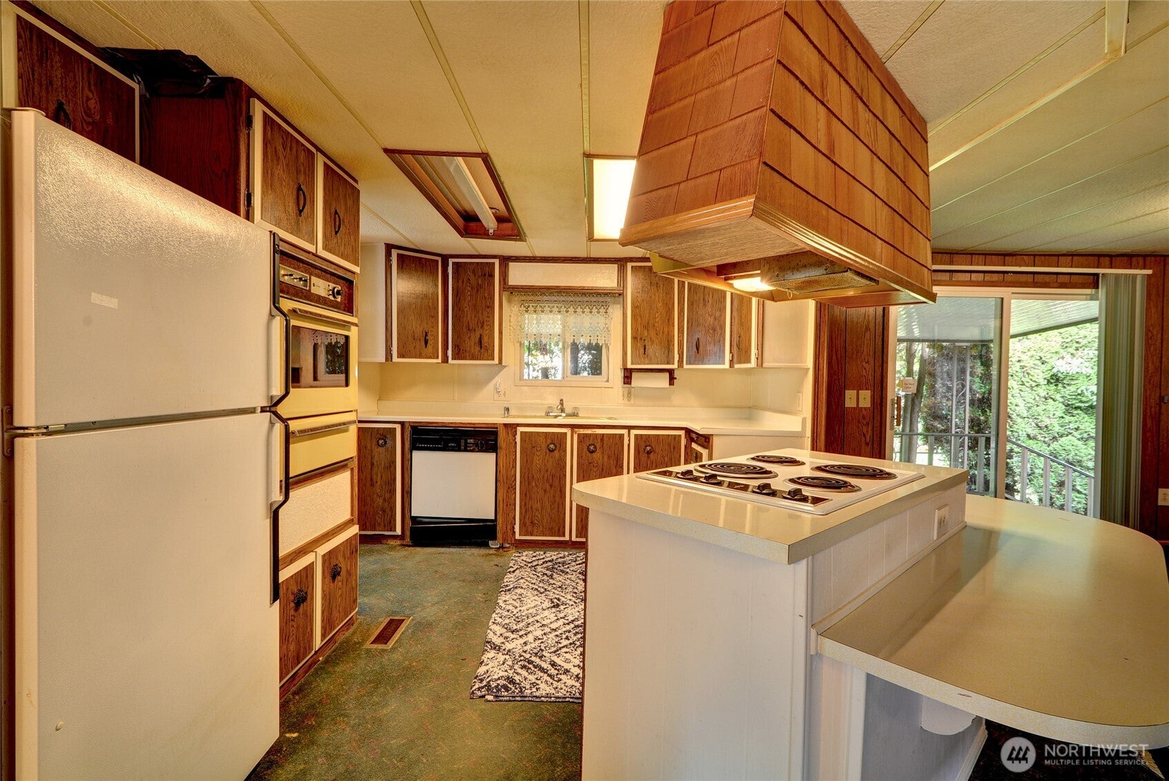 4787 Neptune Circle