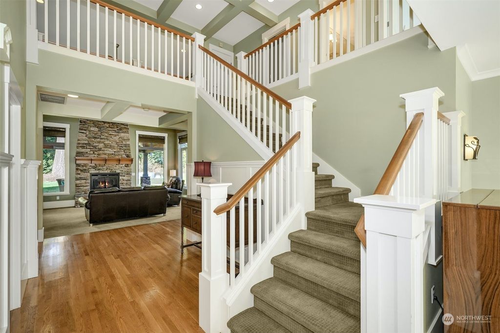 Photo of 20628 SE 162nd Way, Renton, WA 98059 (MLS # 2038134)