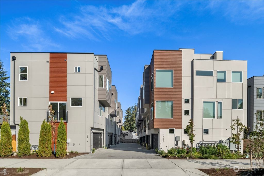 Photo of 18528 Wallingford Avenue N #B, Shoreline, WA 98133 (MLS # 2219858)