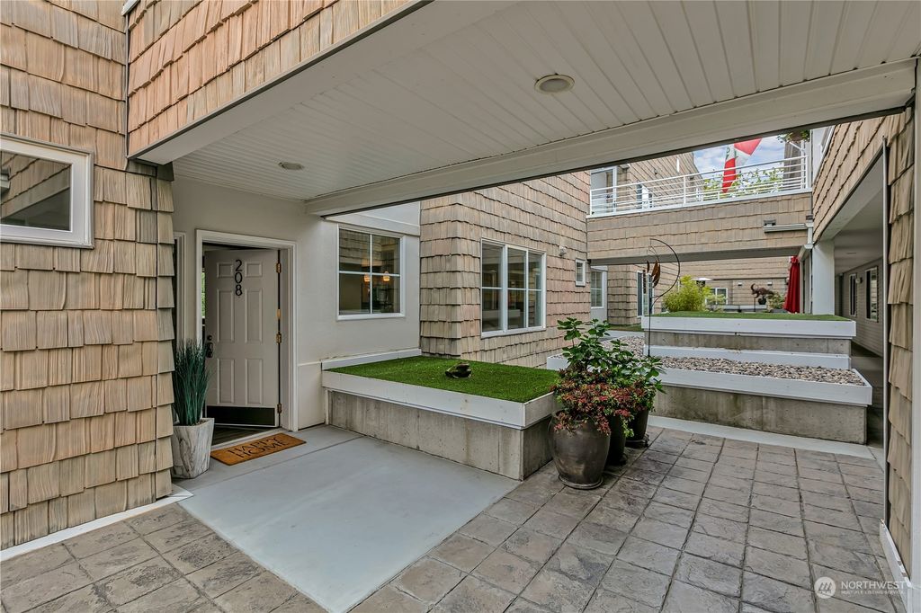 Photo of 22005 6th Avenue S #208, Des Moines, WA 98198 (MLS # 2242023)