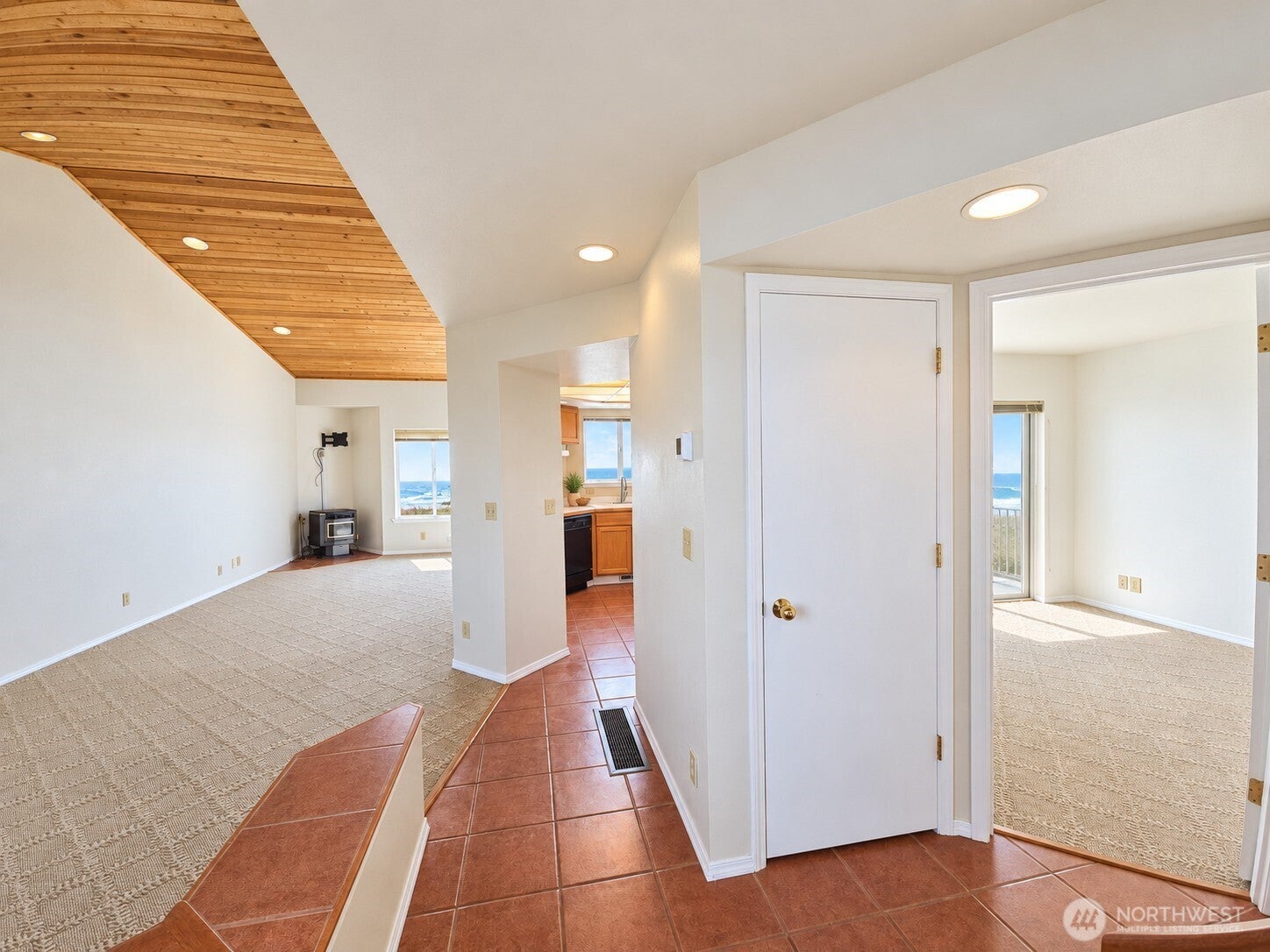 1499 Diamond Head Avenue SW 2