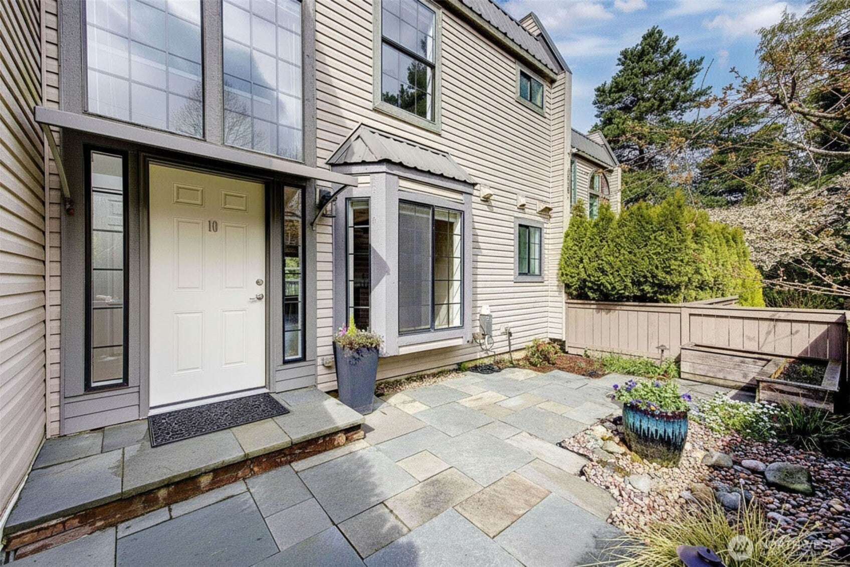 6527 106th Avenue NE 10