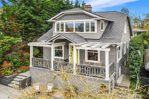 Photo of 2407 11th Avenue E, Seattle, WA 98102 (MLS # 2501002)