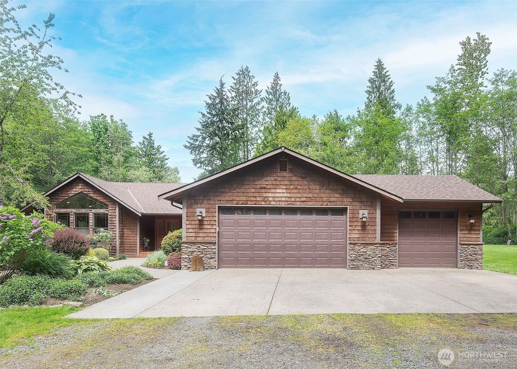 Photo of 5707 316th Street NW, Stanwood, WA 98292 (MLS # 2424952)