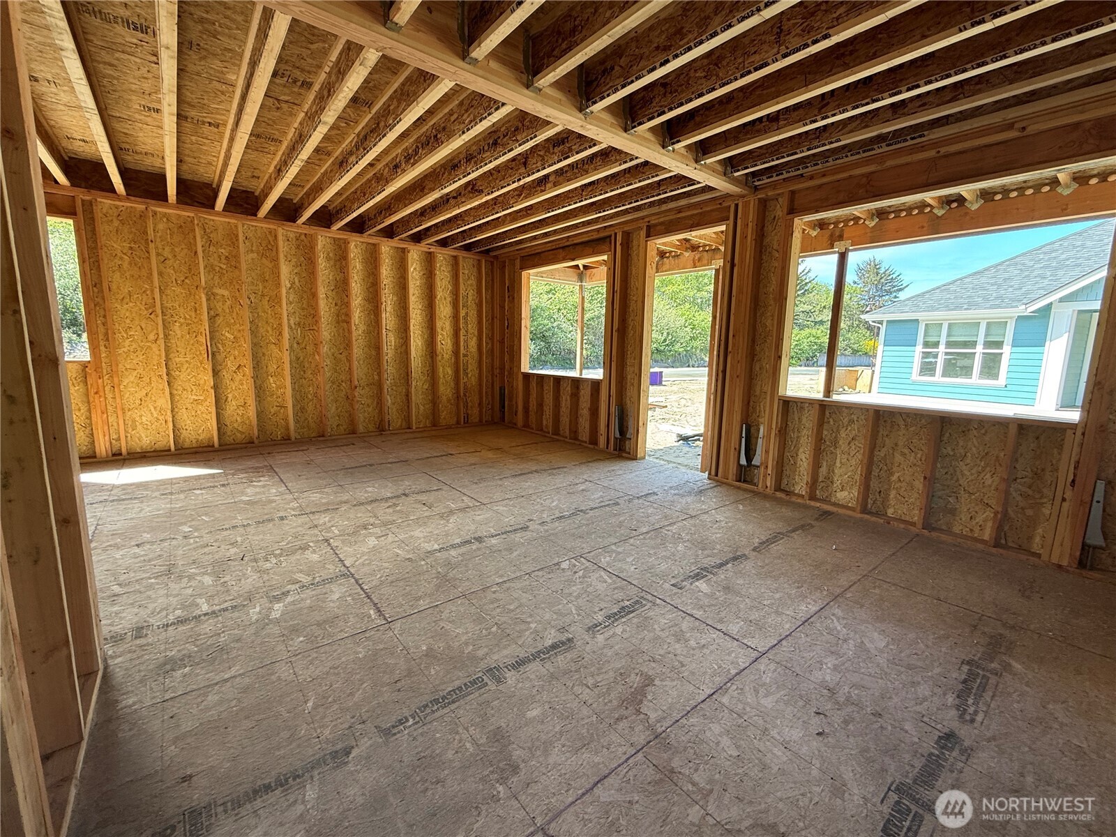 441 Laurel Court SW