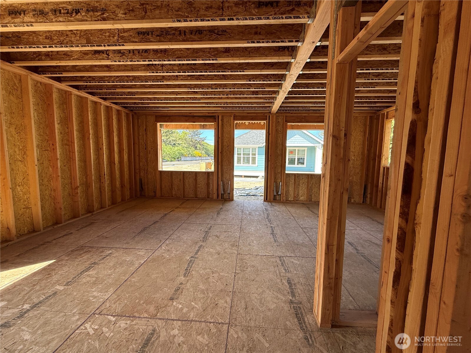 441 Laurel Court SW