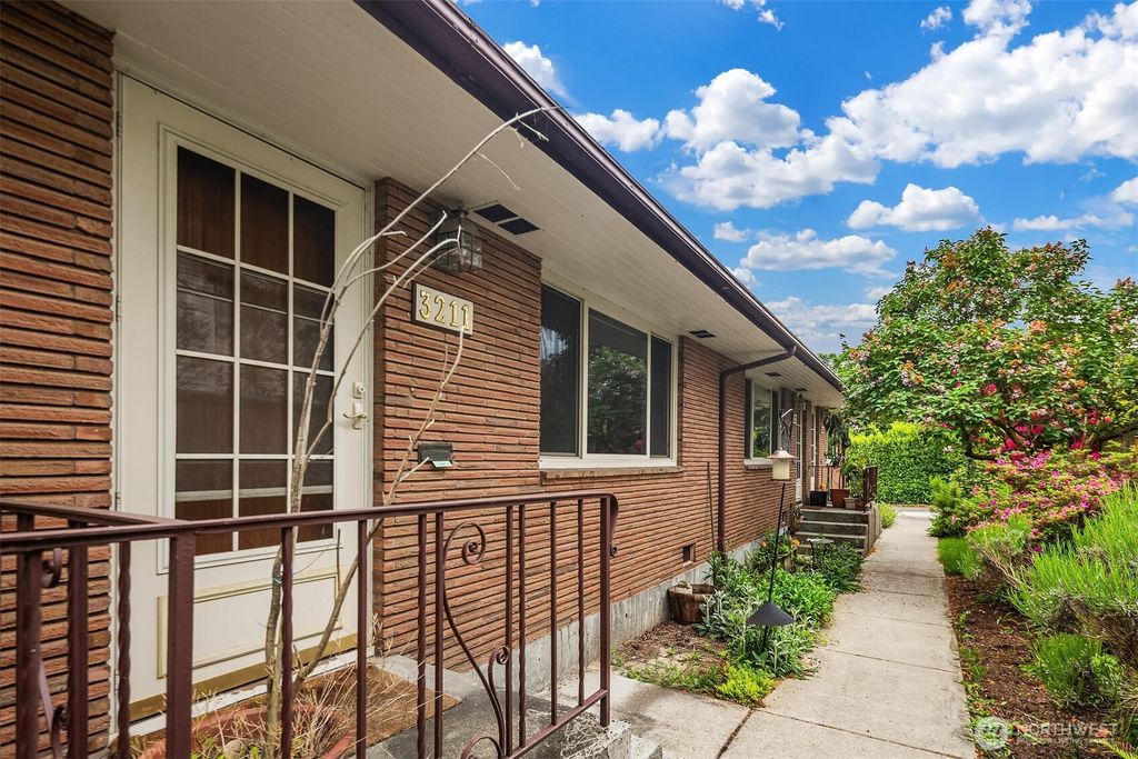 Photo of 3207 NW 64th Street, Seattle, WA 98107 (MLS # 2526302)
