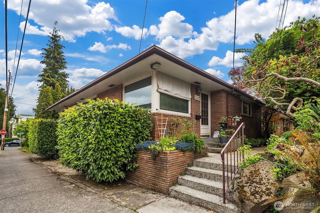 Photo of 3207 NW 64th Street, Seattle, WA 98107 (MLS # 2526302)
