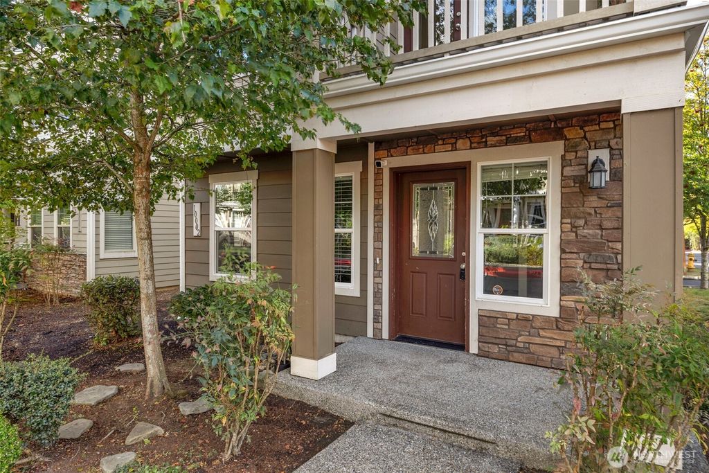 Photo of 10002 13th Avenue SE, Everett, WA 98208 (MLS # 2441155)