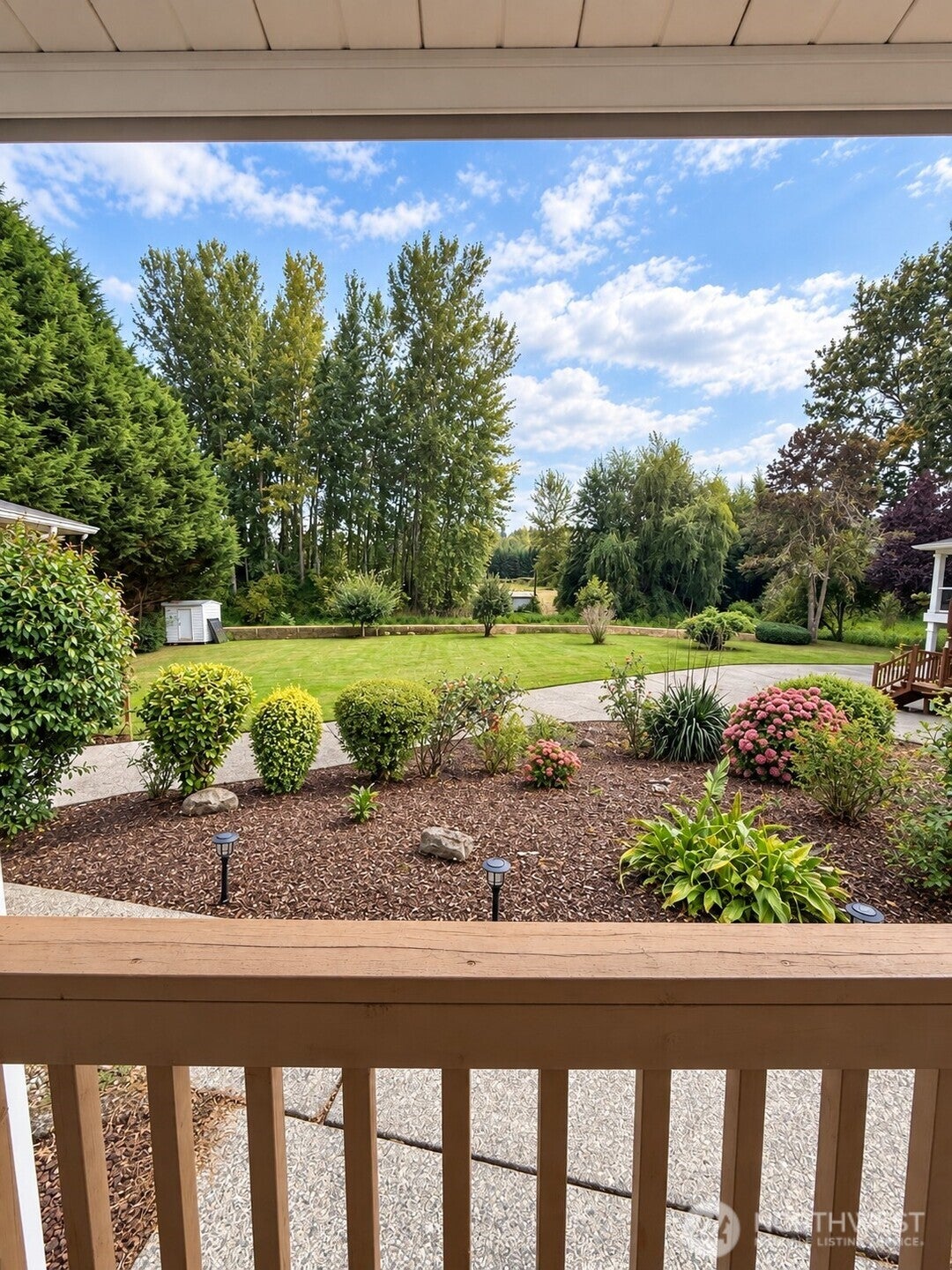 2322 Tacoma Road E 9