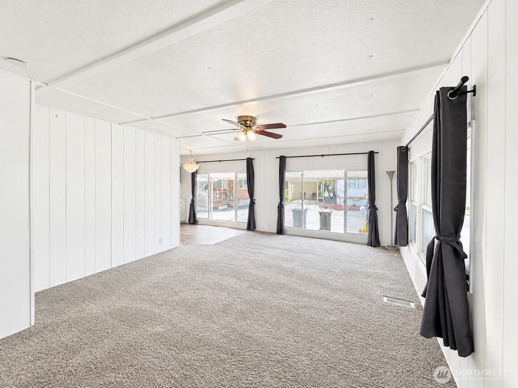 Photo of 2322 Tacoma Road E #9, Puyallup, WA 98371 (MLS # 2583302)